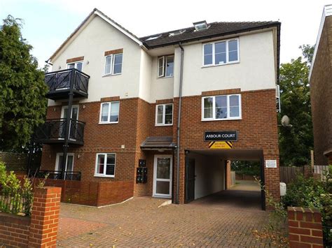 Toggle navigation. . 2 bedroom flat to rent in hayes and harlington